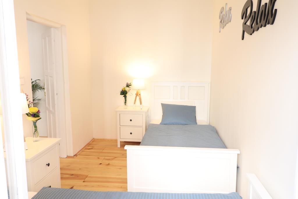 Apartment Sokolovska *